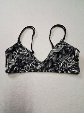 Ripzone Black & White Printed Bikini Top - Supportive V-Neck Swim Bralette